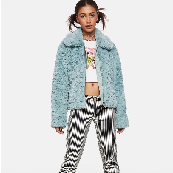 UPDATE NWT Noize Outerwear / Dolls Kill Serena Short Length Faux Fur Coat - Picture 4 of 7